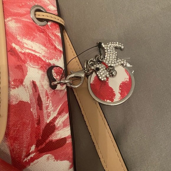 Guess backpack - Picture 4 of 4